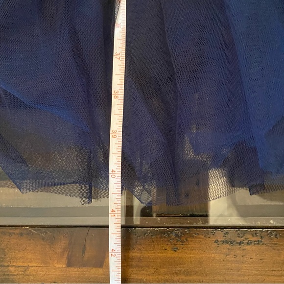 Vera Wang Sequin and Tule Navy Metallic Knee Length size 8 - Picture 16 of 16